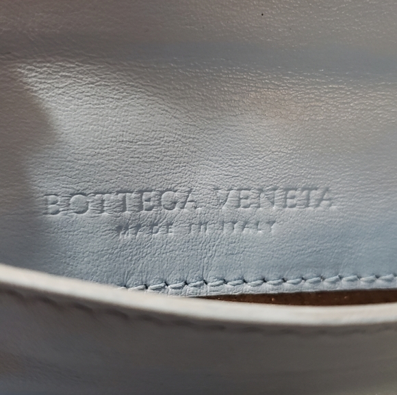 ❗SOLD❗5️⃣9️⃣0️⃣Auth Intrecciato Small Chain - Picture 3 of 15